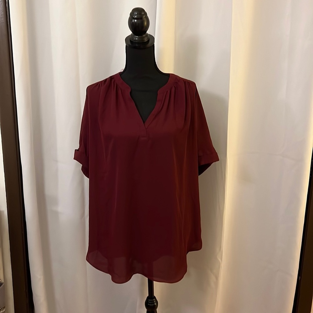 Burgundy short-sleeve tunic length blouse